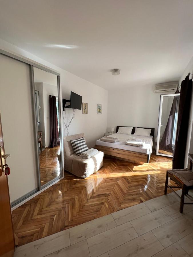 Ksenia Guesthouse Apartments And Studios Budva Exteriér fotografie